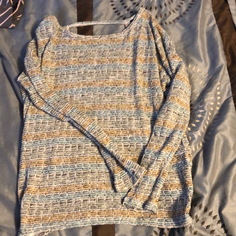 Open back long sleeve sweater